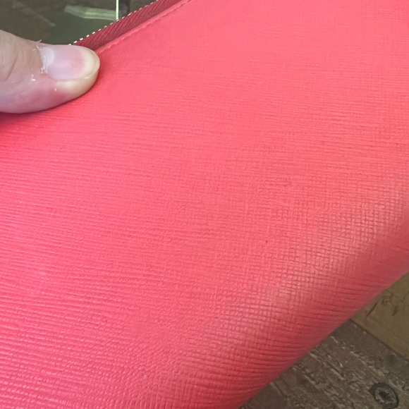 MCM Vibrant Red and Orange Zipparound Wallet - Picture 3 of 7